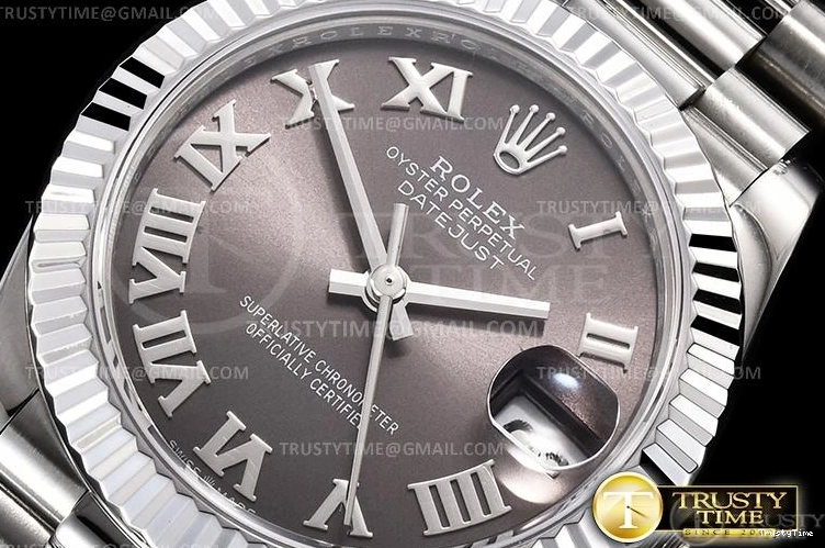 0131 RMDJ0253E – DJ Midsize 31mm Sophisticated 825